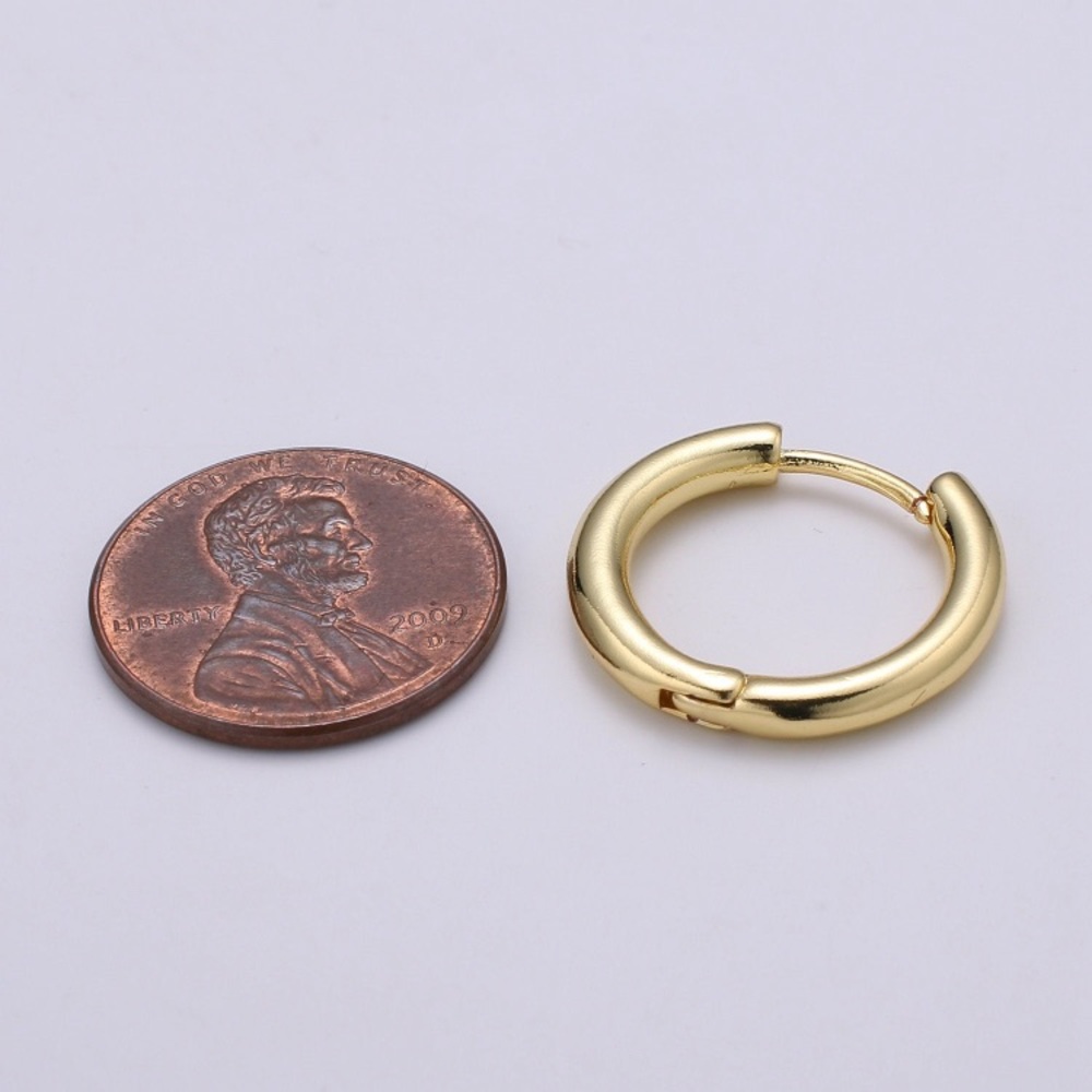 18K Gold Simple Hoop Earrings - Picture 3 of 3
